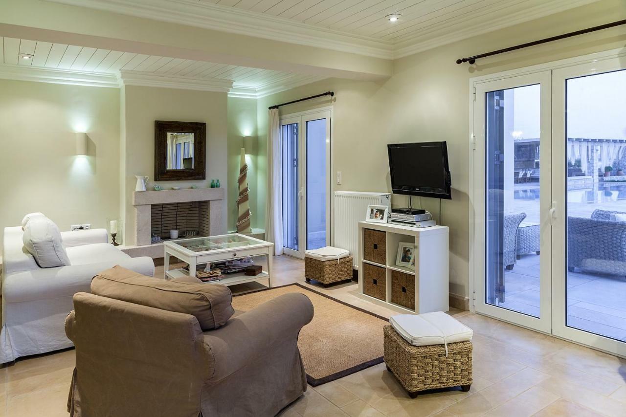 Villa Marina بورتو خيلي المظهر الخارجي الصورة