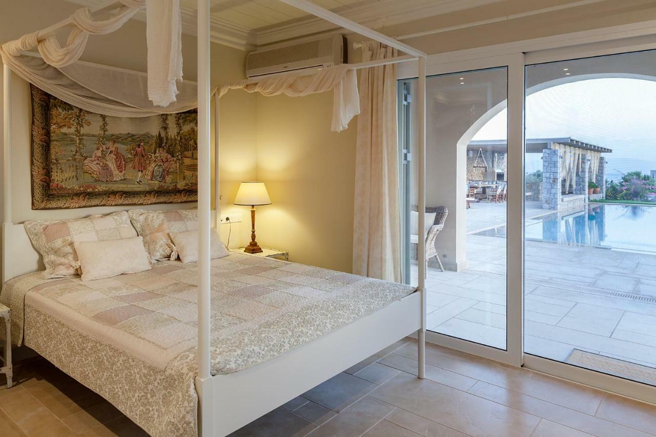 Villa Marina بورتو خيلي المظهر الخارجي الصورة