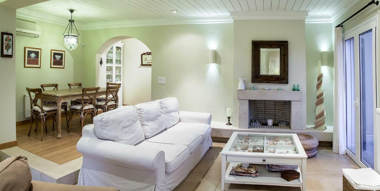 Villa Marina بورتو خيلي المظهر الخارجي الصورة